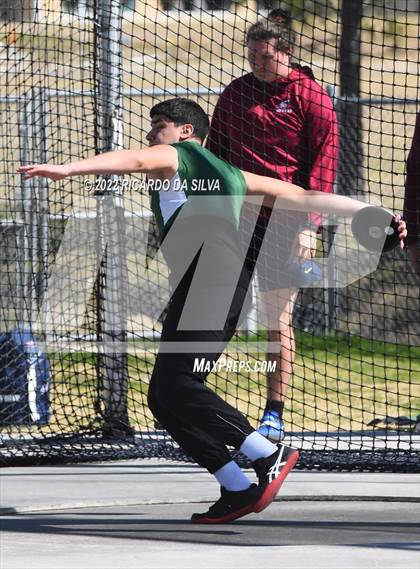 Thumbnail 3 in Sam Mosley Relays photogallery.