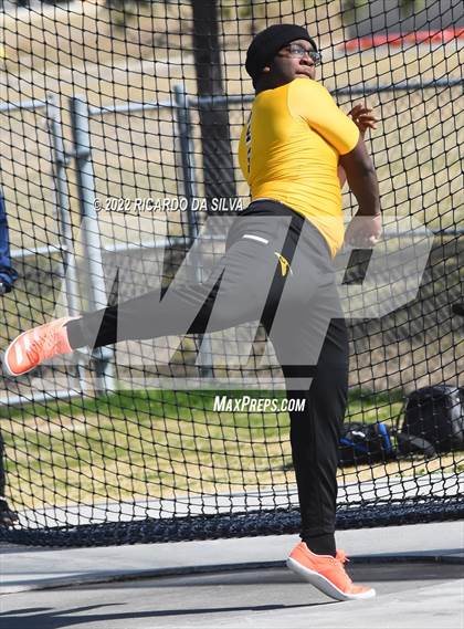 Thumbnail 2 in Sam Mosley Relays photogallery.