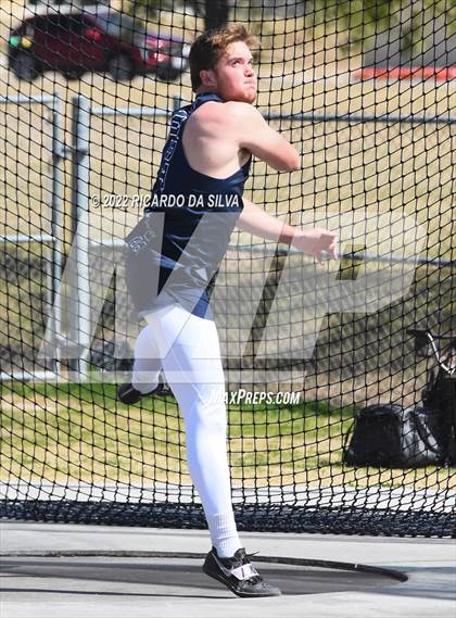 Thumbnail 3 in Sam Mosley Relays photogallery.