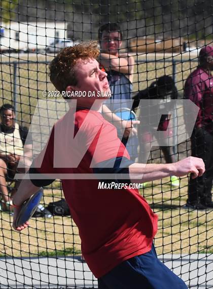 Thumbnail 3 in Sam Mosley Relays photogallery.