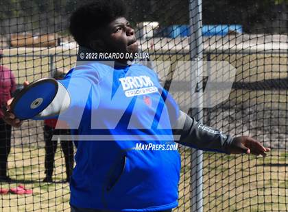 Thumbnail 3 in Sam Mosley Relays photogallery.