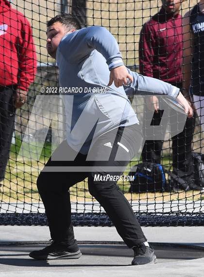Thumbnail 3 in Sam Mosley Relays photogallery.