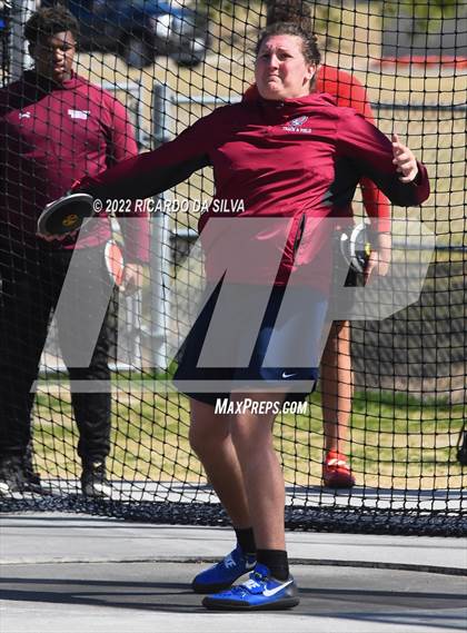 Thumbnail 1 in Sam Mosley Relays photogallery.
