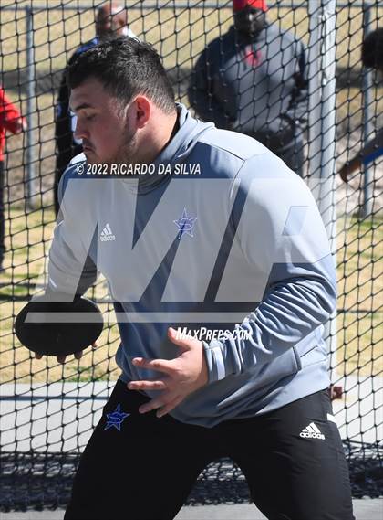 Thumbnail 1 in Sam Mosley Relays photogallery.