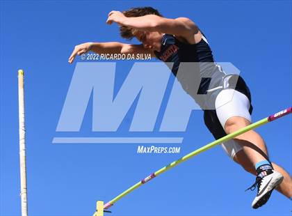 Thumbnail 2 in Sam Mosley Relays photogallery.