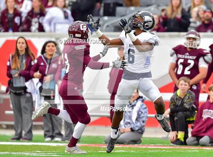 Thumbnail 3 in Cy-Ridge vs Cinco Ranch (UIL 6A Quarterfinal) photogallery.