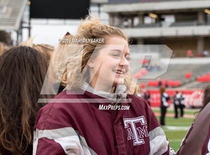 Thumbnail 3 in Cy-Ridge vs Cinco Ranch (UIL 6A Quarterfinal) photogallery.