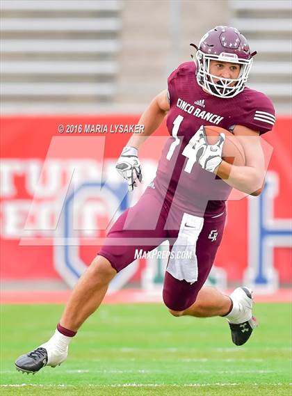 Thumbnail 3 in Cy-Ridge vs Cinco Ranch (UIL 6A Quarterfinal) photogallery.