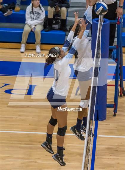 Thumbnail 1 in West Orange @ Passaic County Tech photogallery.