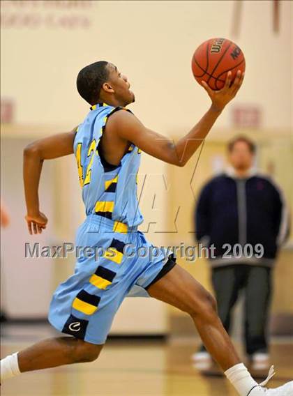Thumbnail 1 in Center vs Whitney (Whitney Winter Classic) photogallery.