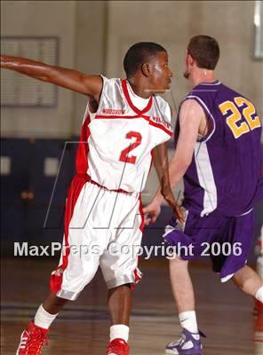 Thumbnail 2 in Oakland Tech vs. Woodrow Wilson (St. Hope Holiday Classic) photogallery.