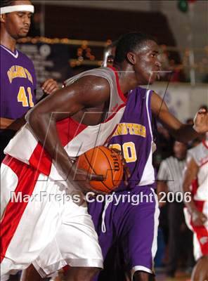 Thumbnail 1 in Oakland Tech vs. Woodrow Wilson (St. Hope Holiday Classic) photogallery.