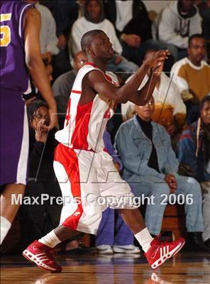 Thumbnail 1 in Oakland Tech vs. Woodrow Wilson (St. Hope Holiday Classic) photogallery.