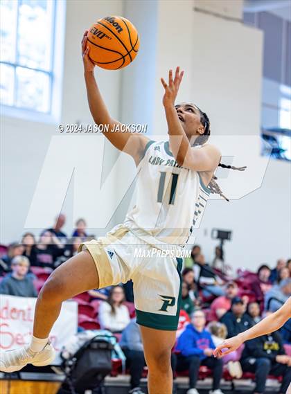 Thumbnail 1 in South Mecklenburg vs. Pinecrest photogallery.