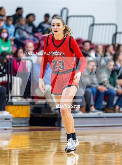 Thumbnail 2 in South Mecklenburg vs. Pinecrest photogallery.