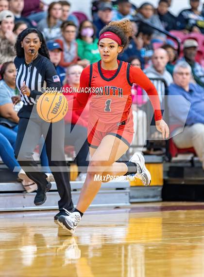 Thumbnail 3 in South Mecklenburg vs. Pinecrest photogallery.