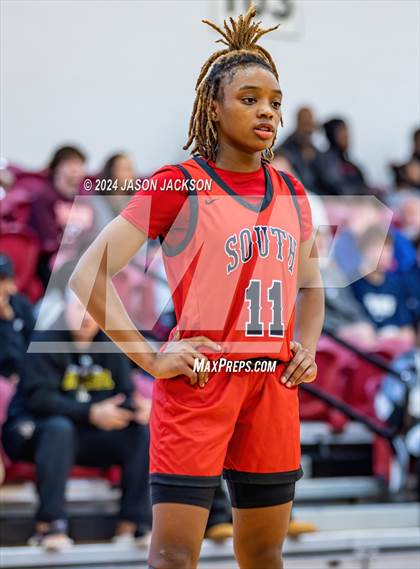 Thumbnail 3 in South Mecklenburg vs. Pinecrest photogallery.