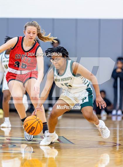 Thumbnail 2 in South Mecklenburg vs. Pinecrest photogallery.