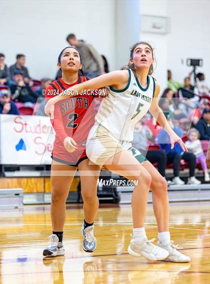 Thumbnail 3 in South Mecklenburg vs. Pinecrest photogallery.