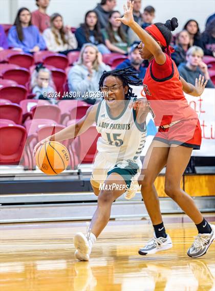 Thumbnail 1 in South Mecklenburg vs. Pinecrest photogallery.