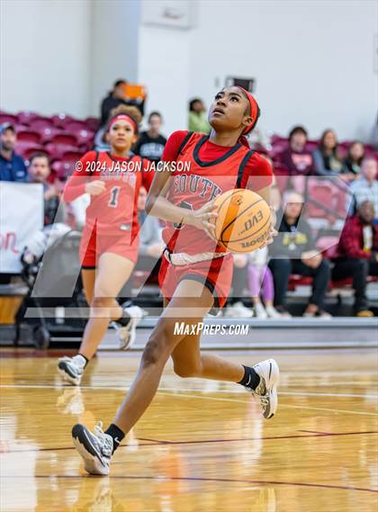 Thumbnail 3 in South Mecklenburg vs. Pinecrest photogallery.