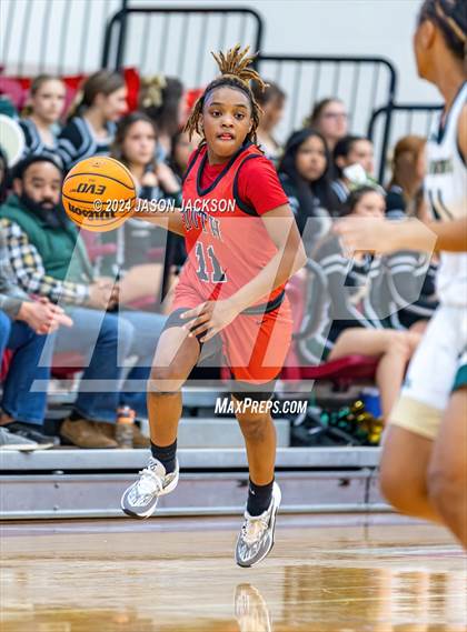 Thumbnail 2 in South Mecklenburg vs. Pinecrest photogallery.