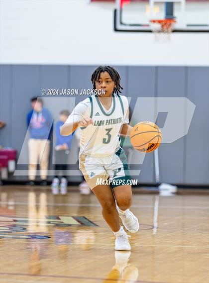 Thumbnail 2 in South Mecklenburg vs. Pinecrest photogallery.