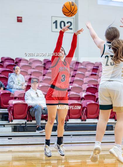 Thumbnail 1 in South Mecklenburg vs. Pinecrest photogallery.