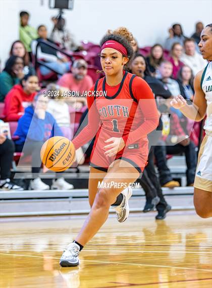 Thumbnail 2 in South Mecklenburg vs. Pinecrest photogallery.
