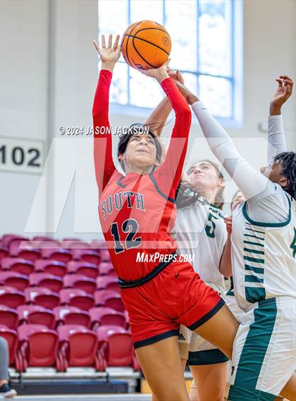 Thumbnail 3 in South Mecklenburg vs. Pinecrest photogallery.