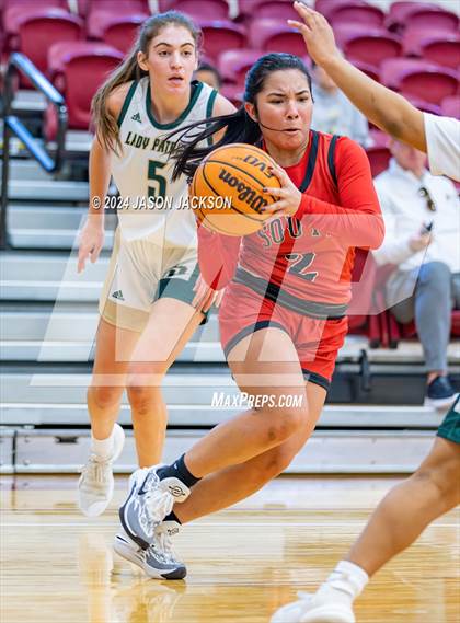 Thumbnail 1 in South Mecklenburg vs. Pinecrest photogallery.