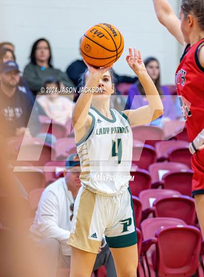 Thumbnail 3 in South Mecklenburg vs. Pinecrest photogallery.