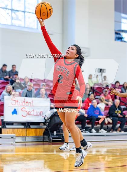 Thumbnail 3 in South Mecklenburg vs. Pinecrest photogallery.