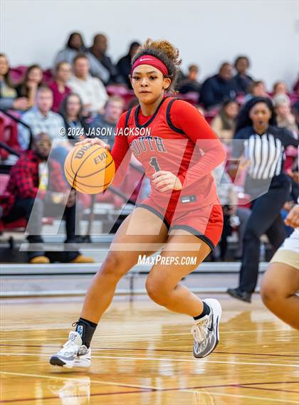 Thumbnail 3 in South Mecklenburg vs. Pinecrest photogallery.