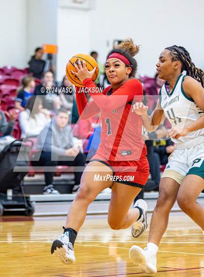 Thumbnail 2 in South Mecklenburg vs. Pinecrest photogallery.