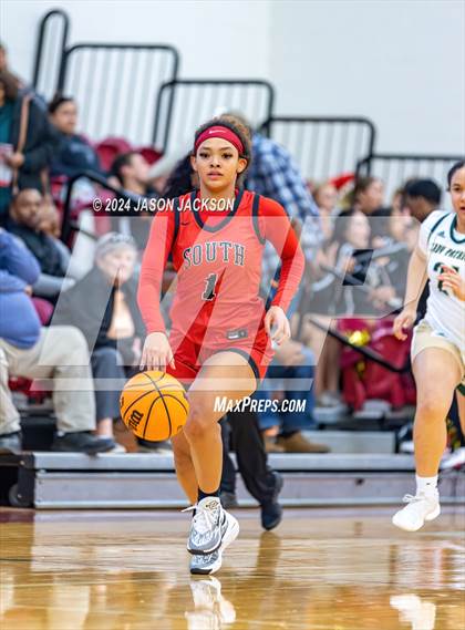Thumbnail 2 in South Mecklenburg vs. Pinecrest photogallery.