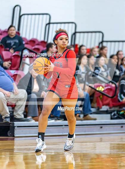 Thumbnail 1 in South Mecklenburg vs. Pinecrest photogallery.