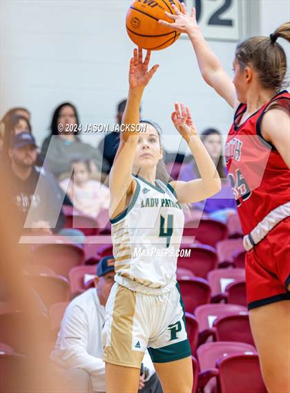 Thumbnail 1 in South Mecklenburg vs. Pinecrest photogallery.