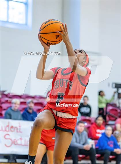 Thumbnail 2 in South Mecklenburg vs. Pinecrest photogallery.