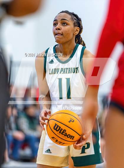 Thumbnail 3 in South Mecklenburg vs. Pinecrest photogallery.