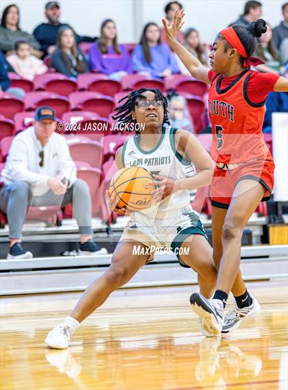 Thumbnail 2 in South Mecklenburg vs. Pinecrest photogallery.