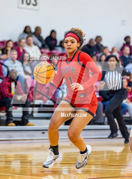 Thumbnail 2 in South Mecklenburg vs. Pinecrest photogallery.