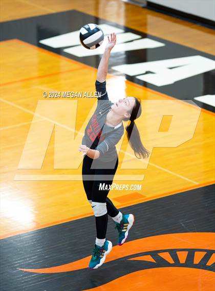 Thumbnail 2 in Waynesville @ Carlisle photogallery.