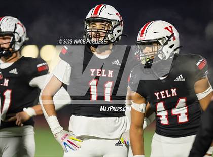Thumbnail 3 in Eastside Catholic @ Yelm (WIAA 3A Semi Final) photogallery.