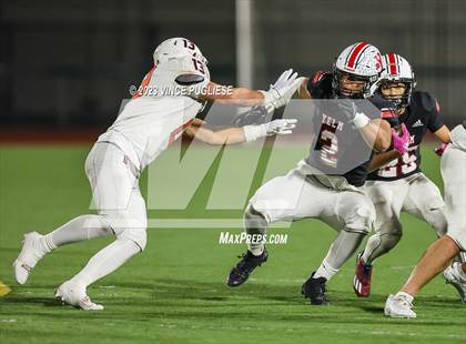 Thumbnail 2 in Eastside Catholic @ Yelm (WIAA 3A Semi Final) photogallery.