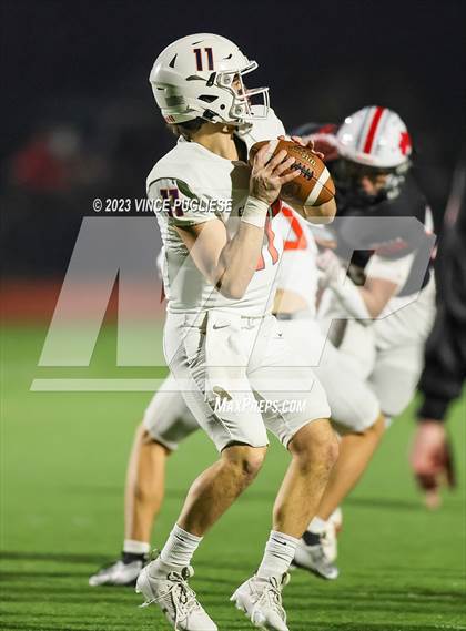 Thumbnail 3 in Eastside Catholic @ Yelm (WIAA 3A Semi Final) photogallery.