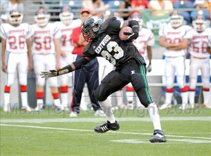 Thumbnail 1 in Kennedy vs. Kentwood (Emerald City Kickoff Classic) photogallery.