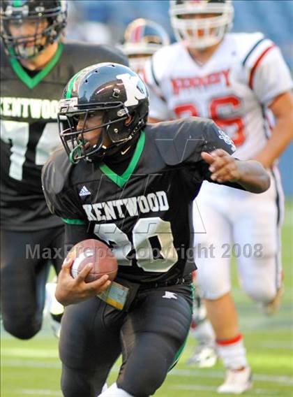 Thumbnail 1 in Kennedy vs. Kentwood (Emerald City Kickoff Classic) photogallery.