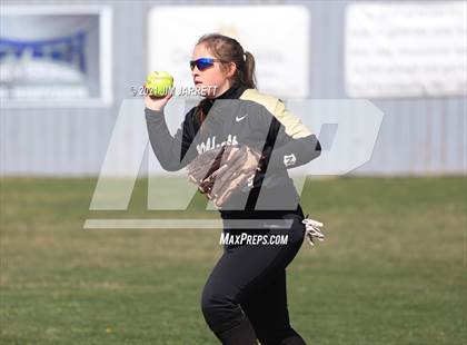 Thumbnail 2 in Lake Cormorant vs Truman (Truman Round Robin Tournament) photogallery.