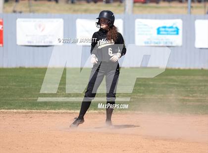 Thumbnail 2 in Lake Cormorant vs Truman (Truman Round Robin Tournament) photogallery.